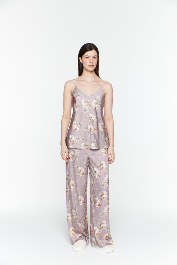 Шелковый топ с цветами