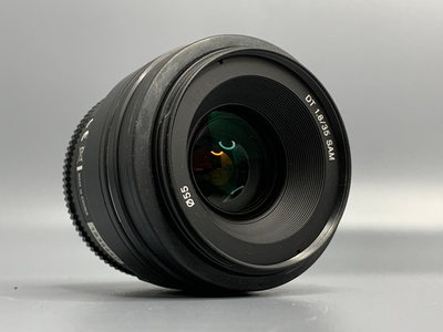 Sony DT 35mm 1.8 SAM SAL-35F18