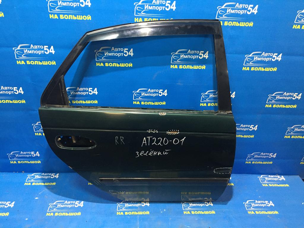 Дверь задняя правая TOYOTA AVENSIS 1999
