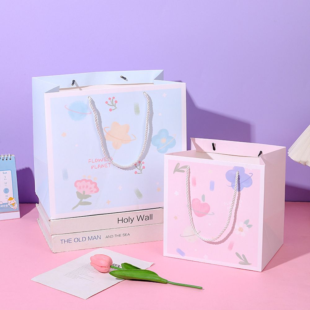 Подарочный пакет Flower Pets, 22 х 22 см