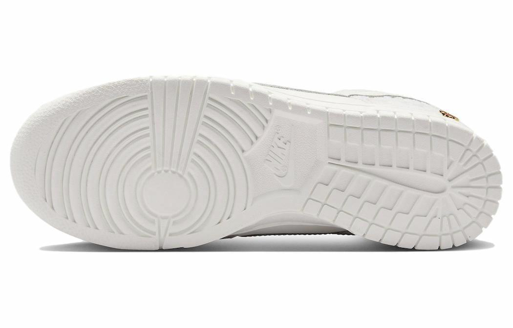Кроссовки Nike Dunk Wmns Give Her Flowers (Женская размерная сетка)