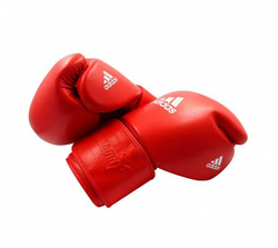 Перчатки боксерские Muay Thai Gloves 300 красно-белые adiTP300