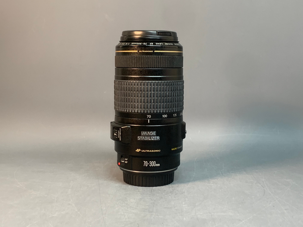 Canon EF 70-300mm 4-5.6 IS USM