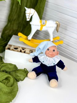 Кукла LAMAGIK мягконабивная 23см Caritas (304U1)