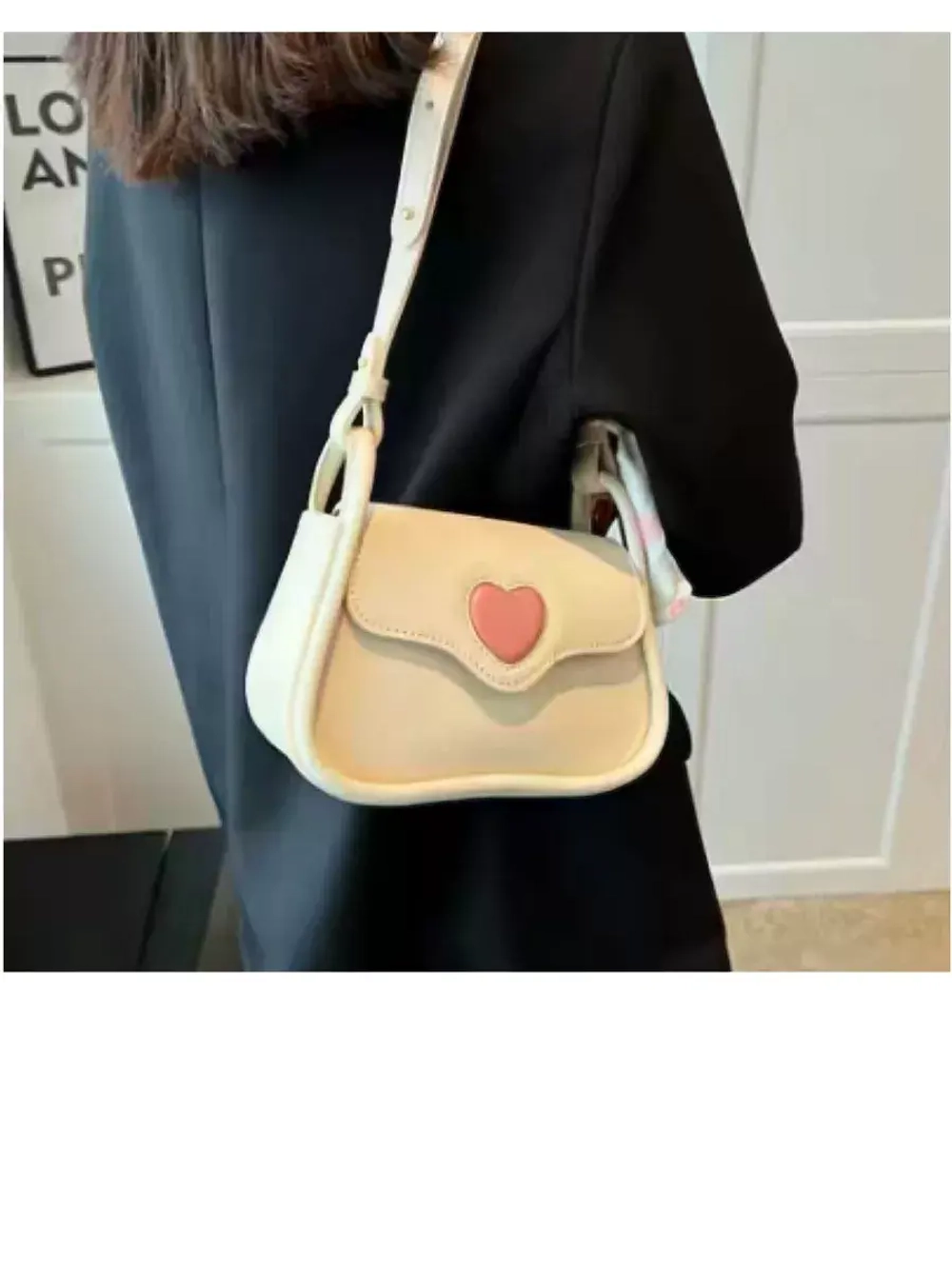 Сумка кросс-боди через плечо