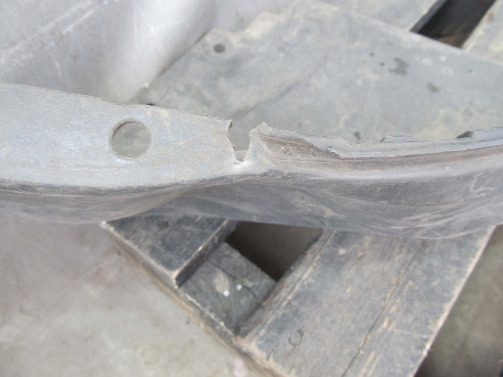 Накладка переднего бампера Honda CR-V 4 (RE, RM) 12-15 Б/У Оригинал 71102t1gg000