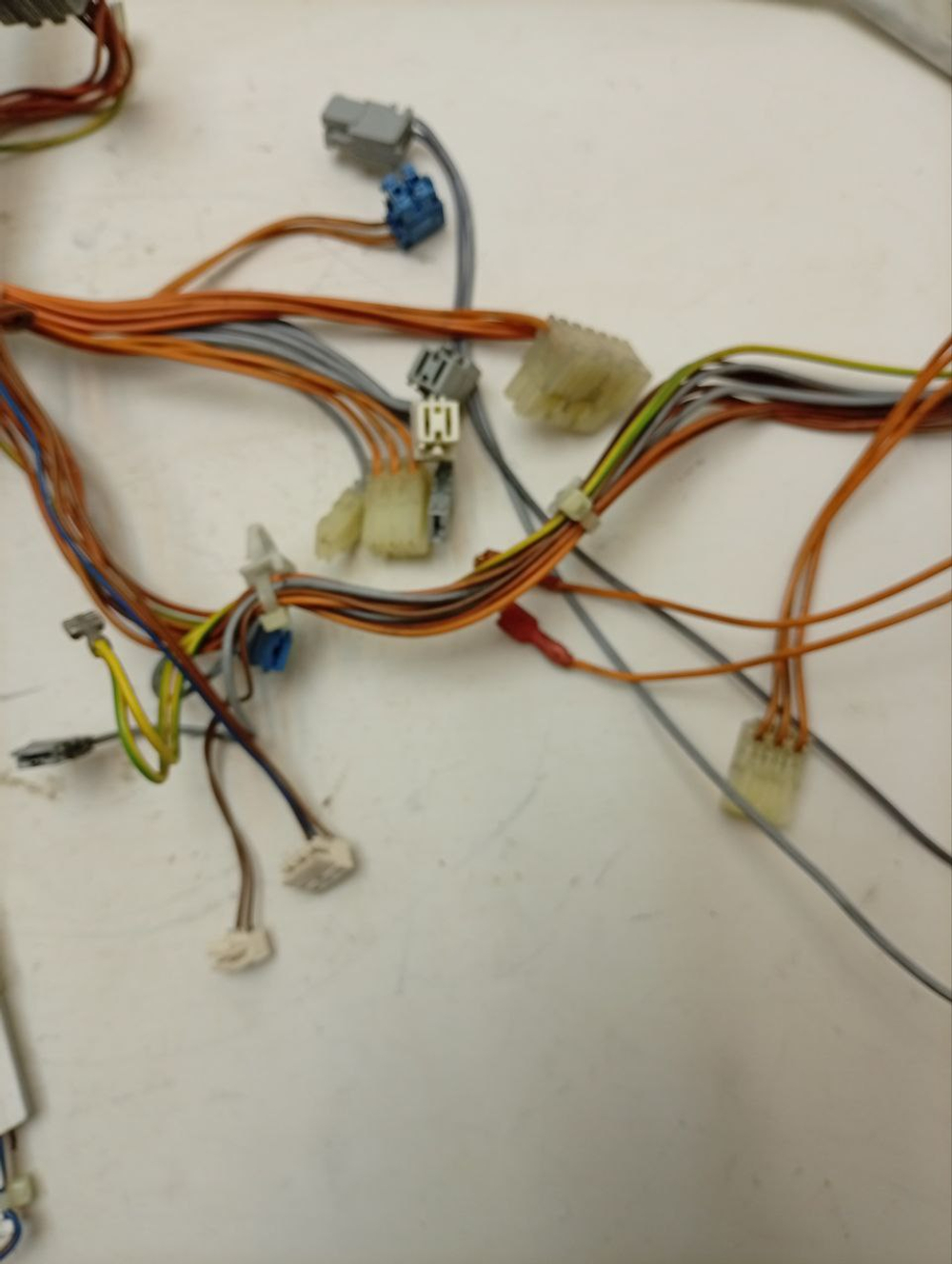 S1WTF3002A кт14 Проводка электрическая для стиральных машин Siemens б/у