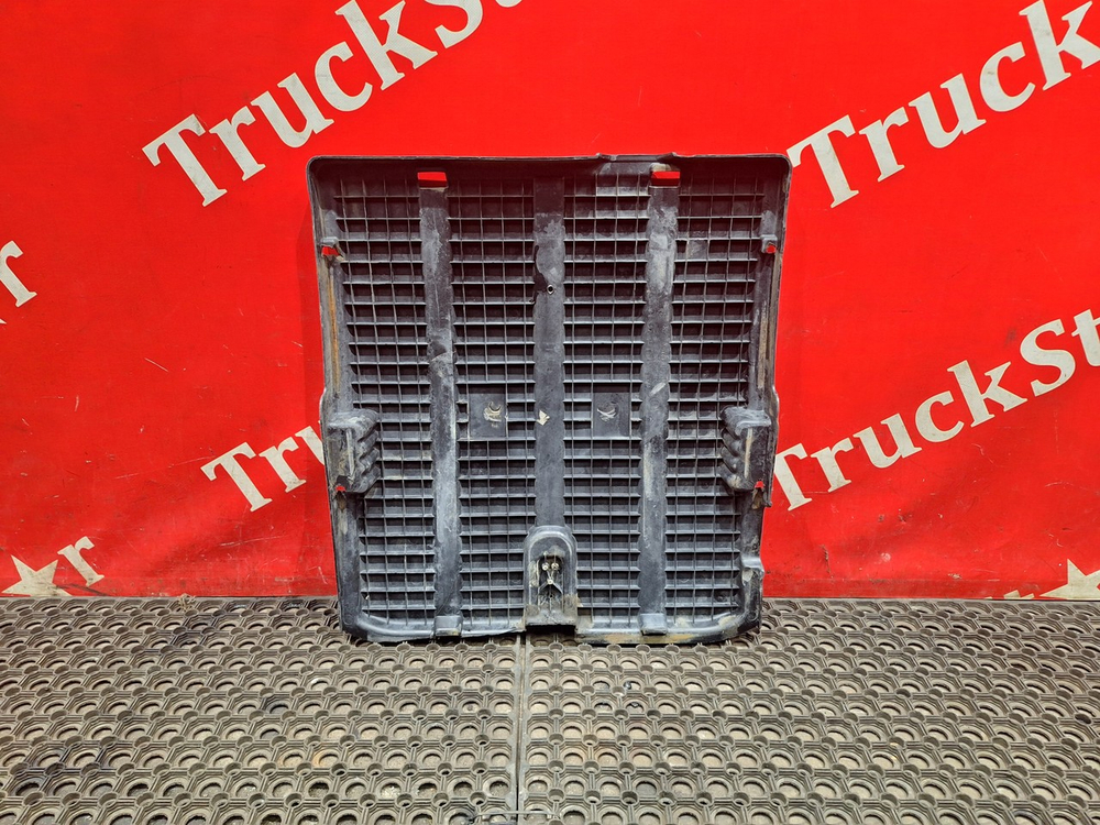 Крышка ящика АКБ