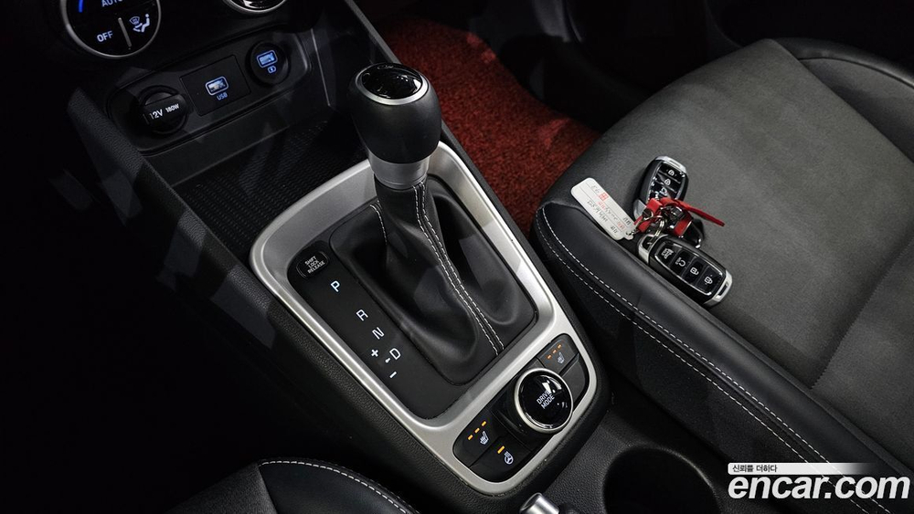 Hyundai Venue 1.6 Modern (04.2020)