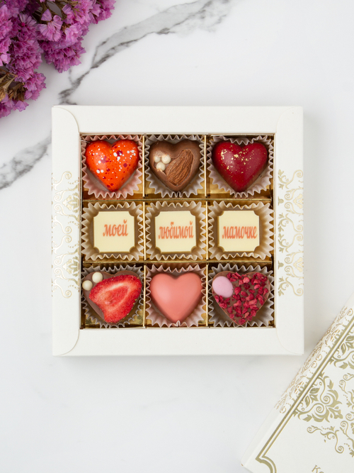 Конфеты шоколадные коробка набор подарочный ручной работы
