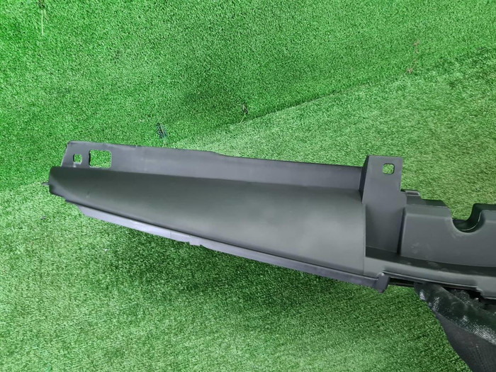 Кронштейн решетки Mercedes GLS x167 (19-23)