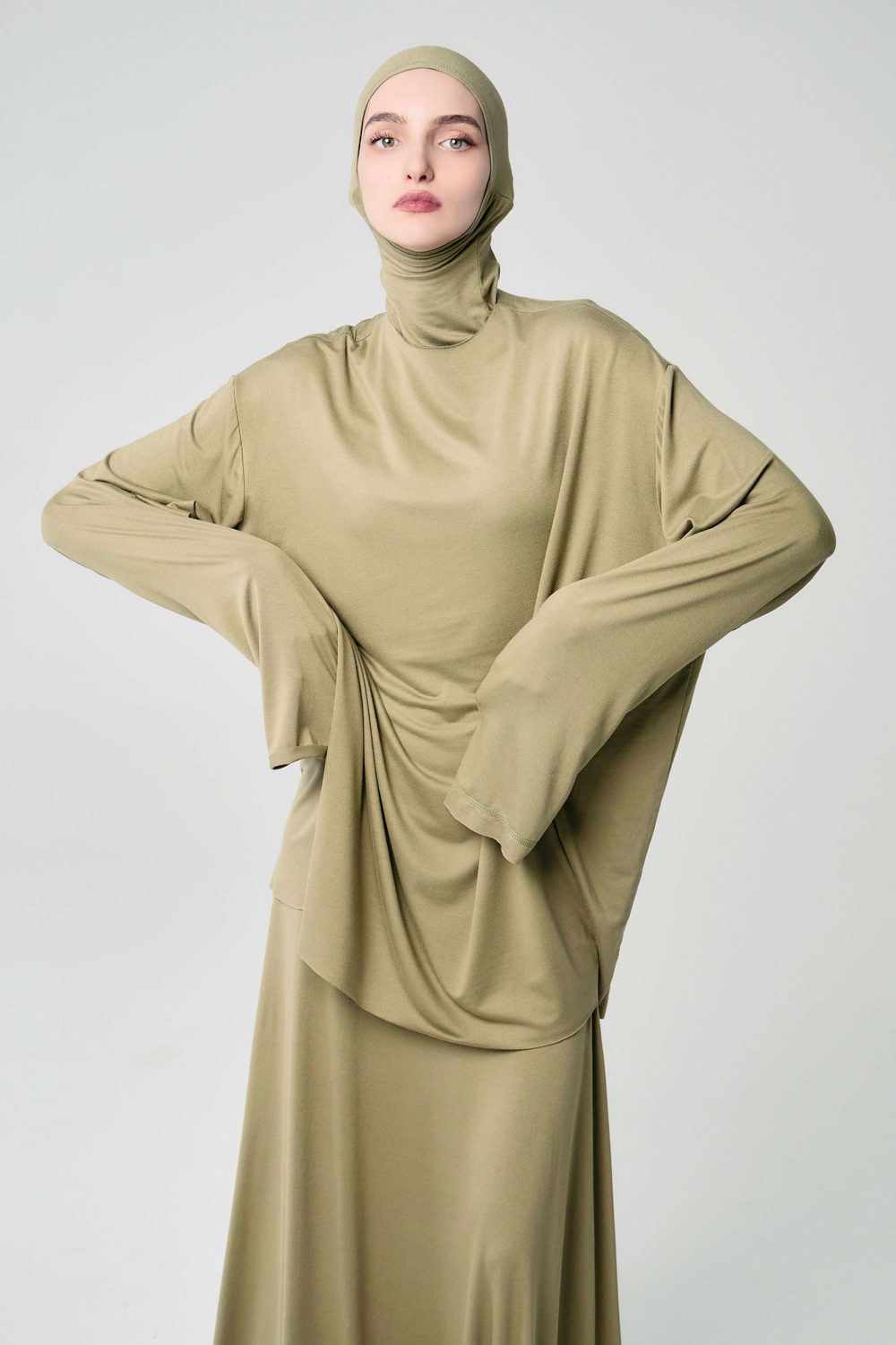 Лонгслив база хаки