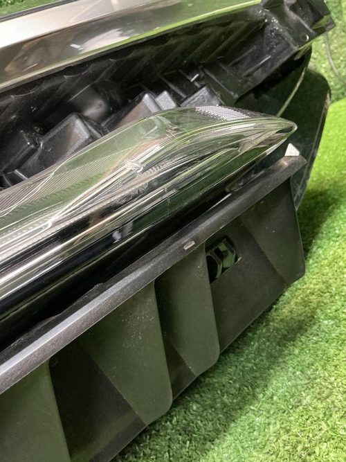 ДХО правый Hongqi HS3 (2023-н.в.) LED