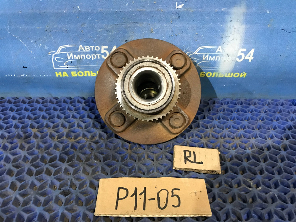 Ступица задняя левая NISSAN PRIMERA 1999