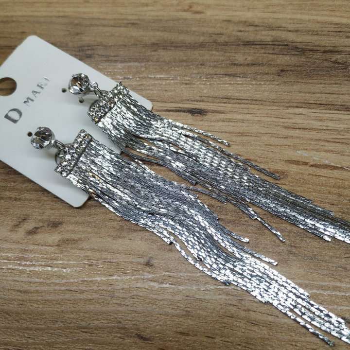 Серьги англ.заст. Bogema Кристалл круг подвеска прямоугольник 2 ряда страз цепочки жгутики металл серебристый