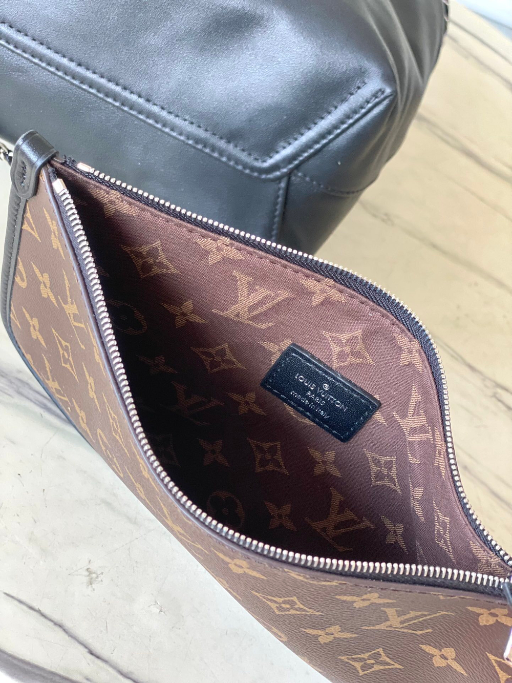 Louis Vuitton Atlantis MM