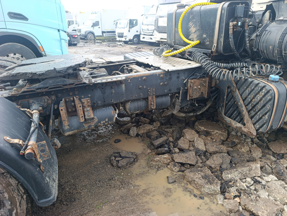 КамАЗ 5490 4x2 Седельный тягач 5490-095-68 (Дизельный, 12,0 л, 428 л.с., МТ)