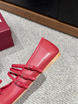 Gucci Shoes