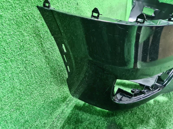 Бампер передний Toyota Land Cruiser 300 (2021-н.в.)