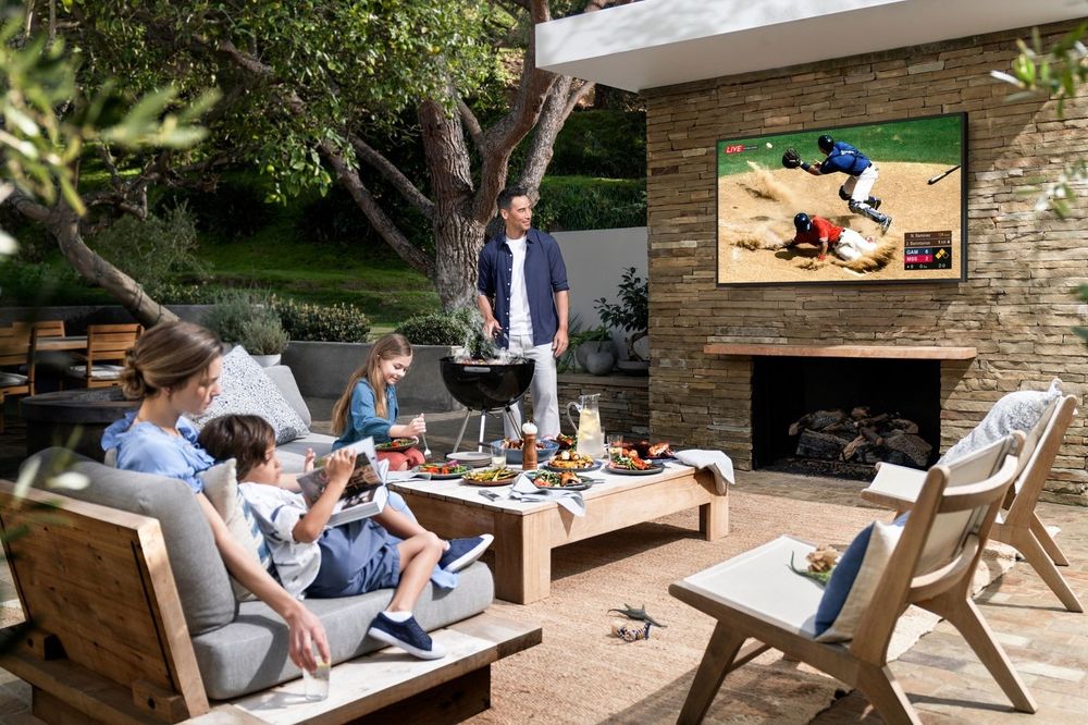 Samsung LST9T 65-inch Ultra HD 4K QLED TV (2024)