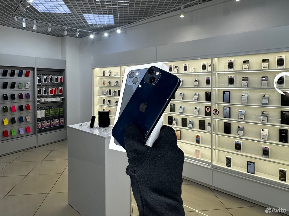 iPhone 13 128 ГБ б/у