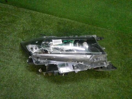 Фара правая Toyota Land Cruiser Prado 150 (2017-н.в.) LED (В пленке)