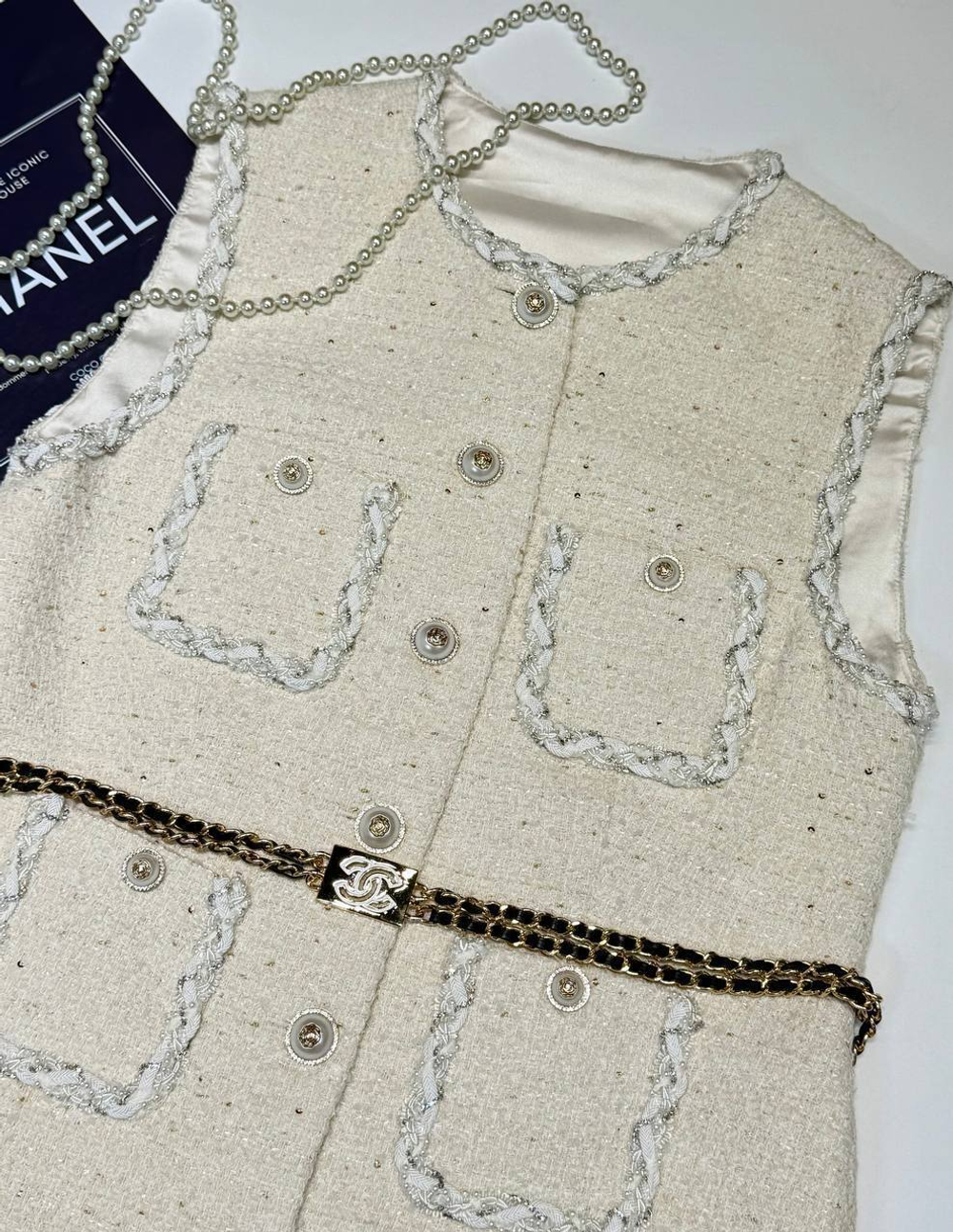 Костюм CHANEL