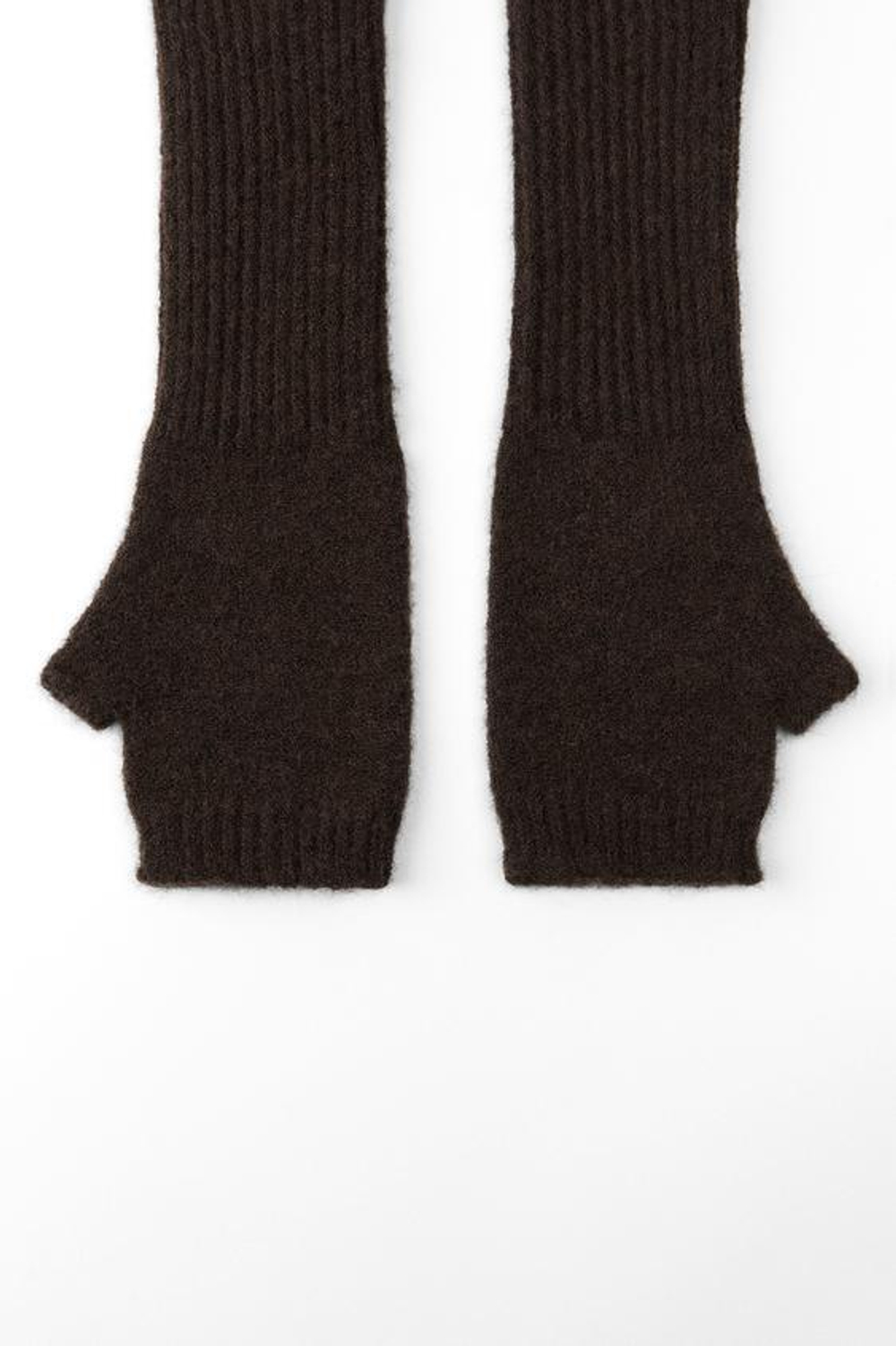 ZARA МИТЕНКИ ИЗ РИФЛЕНОГО ТРИКОТАЖА, КОРИЧНЕВЫЙ