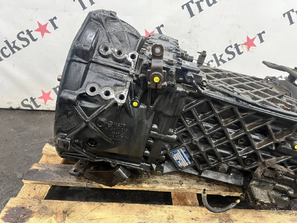 МКПП ZF 16S2220TD