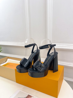 Louis Vuitton Shake Platform Sandal