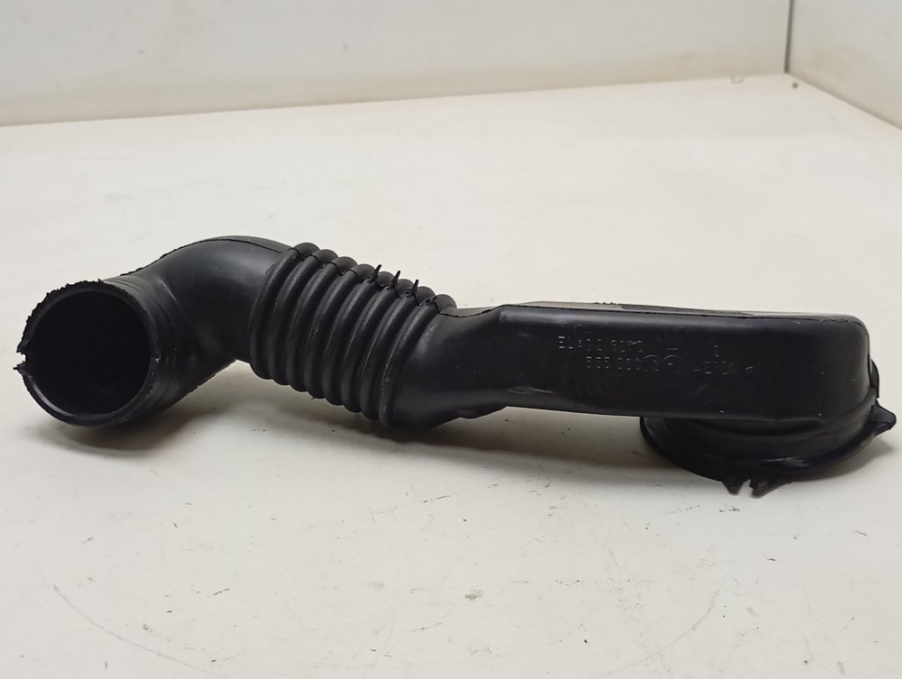 WLF20181CE/18 кт38 Заливной патрубок для стиральной машины Bosch 5550009579 б/у