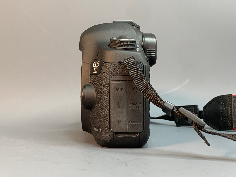 Canon EOS 5D Mark III 5.800 кадров