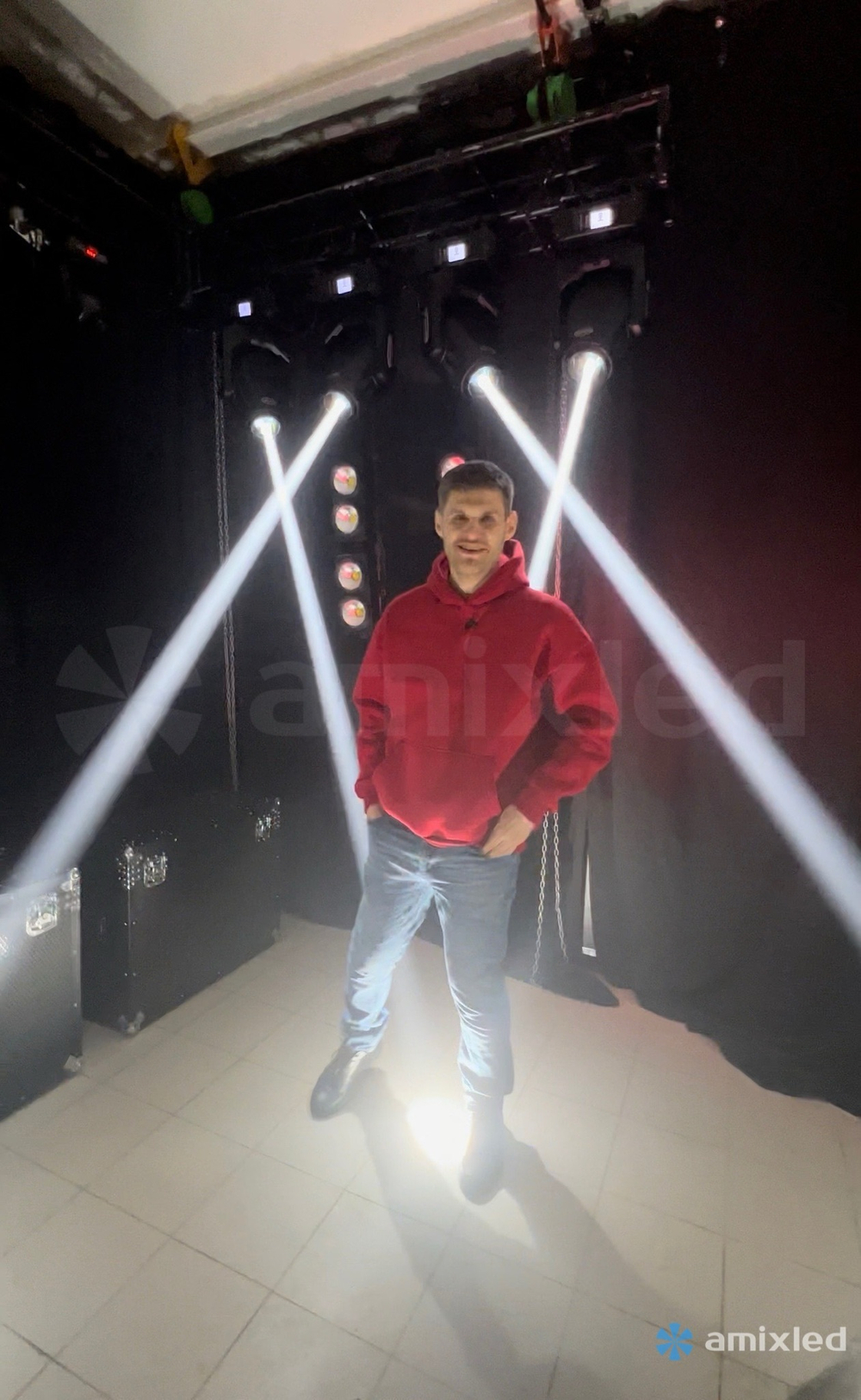 Световой прибор Amixled BSW 280 POINTE 10R