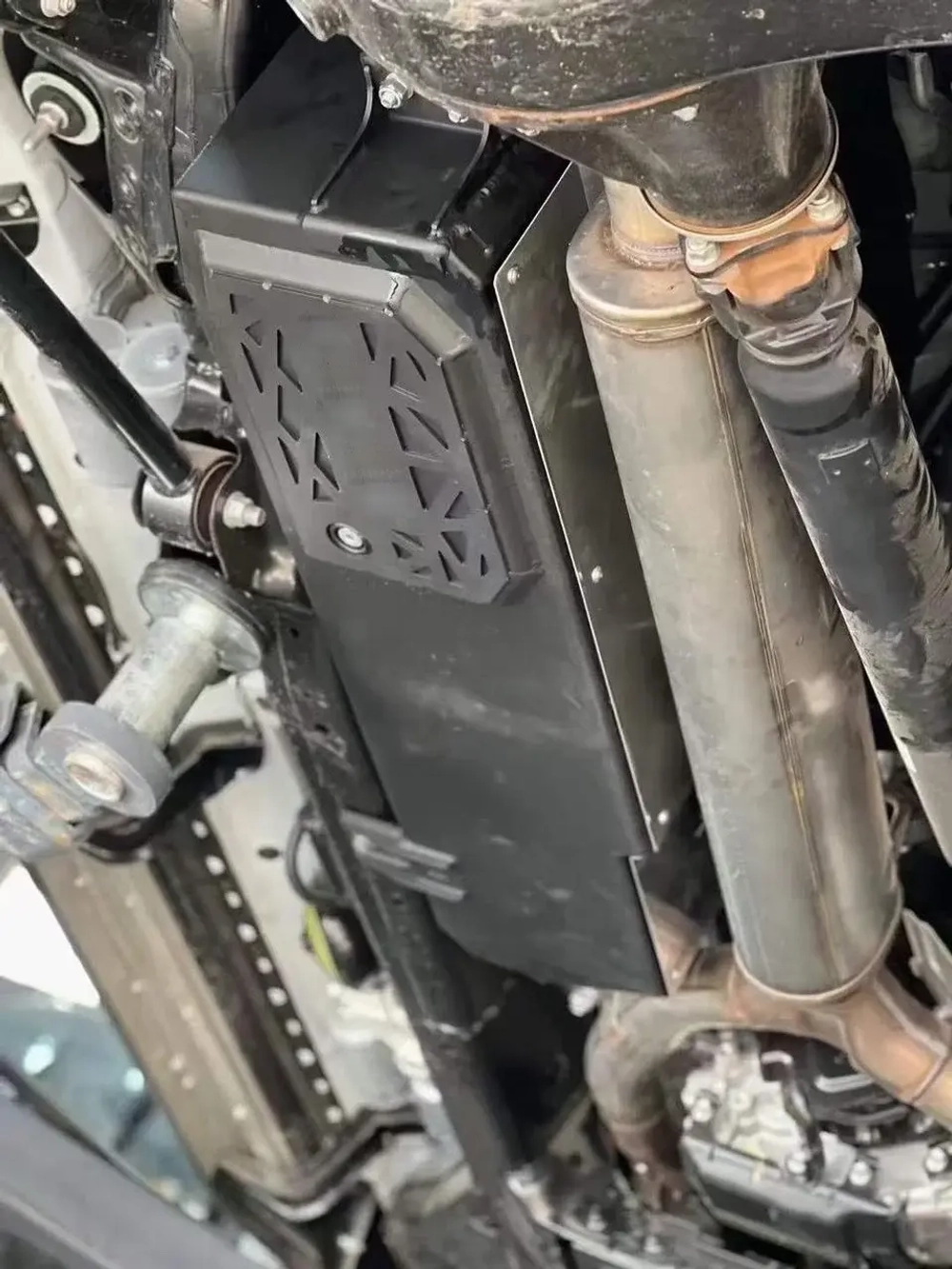 Дополнительный топливный бак 62 литра для Lexus LX600 Лексус резервный бак топливный насос