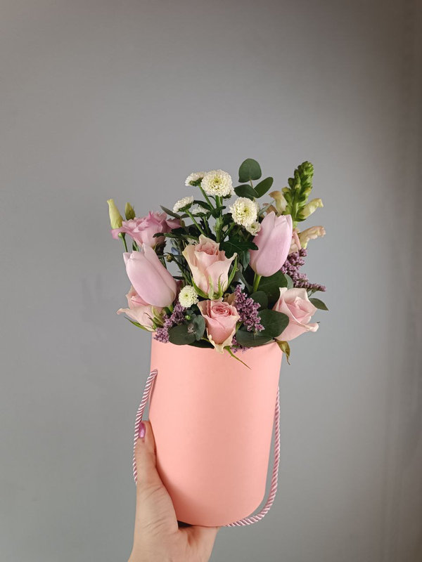 Композиция в коробке "Весна"