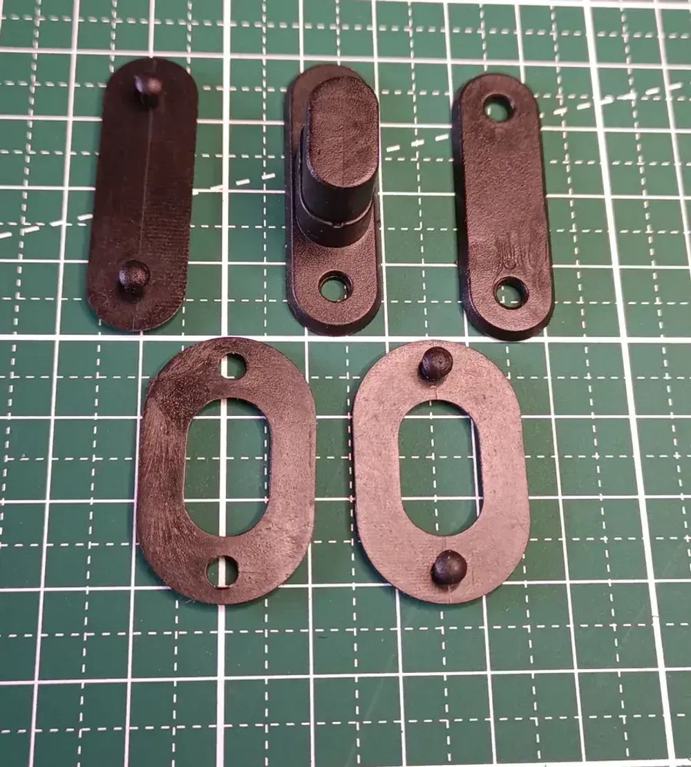 Пряжка поворотная с люверсами пластиковая 10 шт. / Поворотный замок