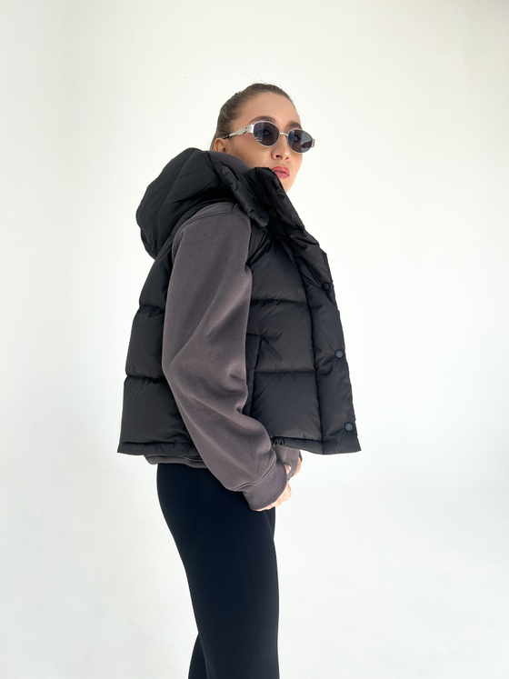 ЖИЛЕТ УТЕПЛЕННЫЙ (черный)