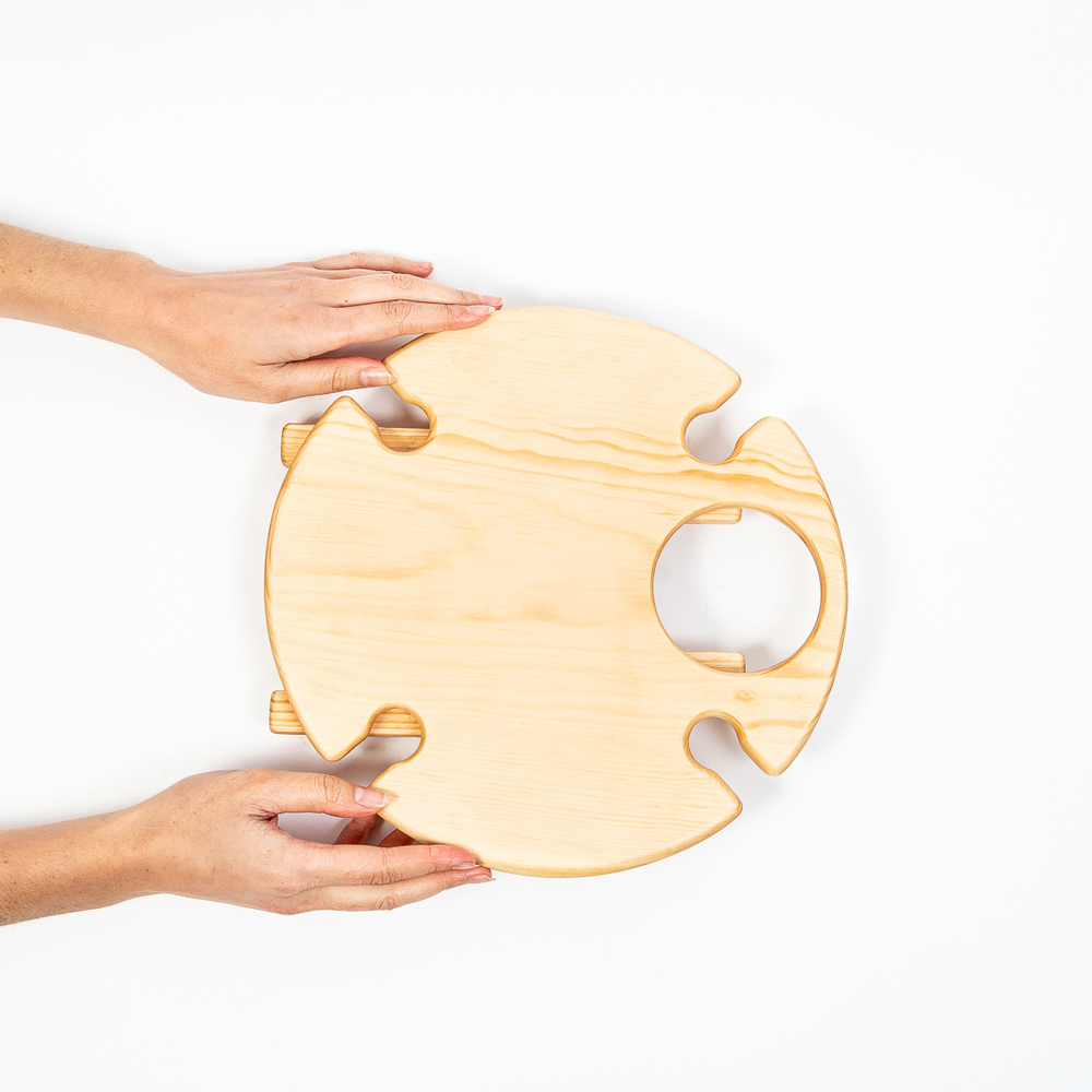 Винный столик со складывающимися ножками из Сибирского Кедра VN2