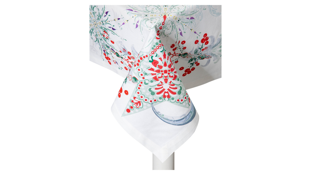 Скатерть 168х250см Mix&Match Home Счастливая звезда белая с принтом