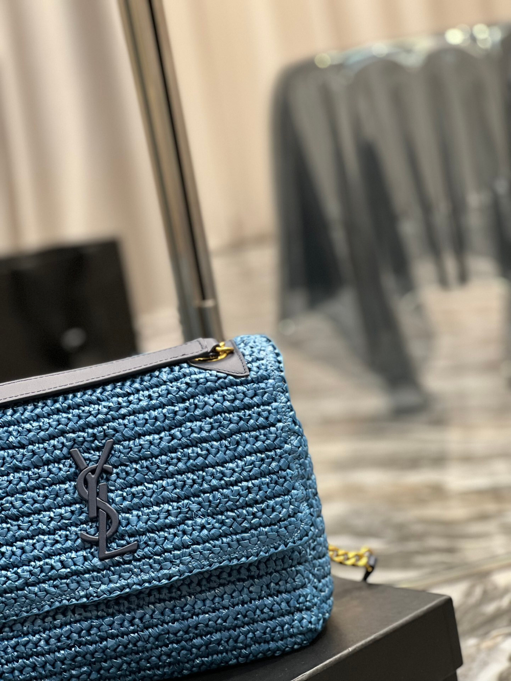 Saint Laurent Niki 28 cm
