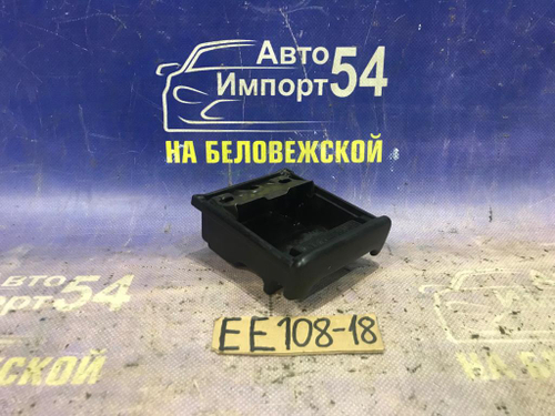 Пепельница TOYOTA COROLLA 1993