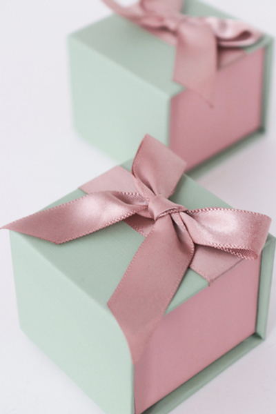 Футляр картонный, серия "ДЖУЛЬЕТТА", 55х55х45 мм