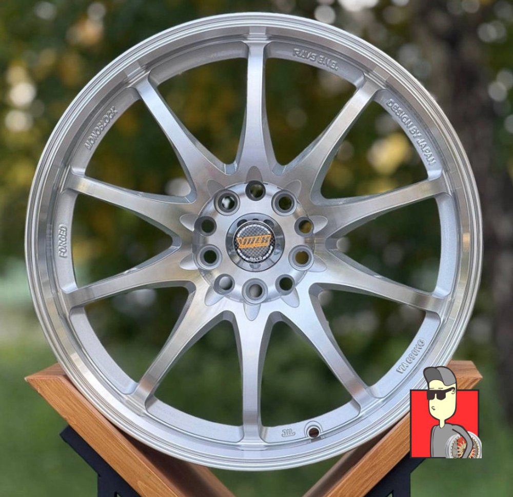 Комплект дисков Rays CE28 F8680 18x8.5 et43 5x108/5x114.3