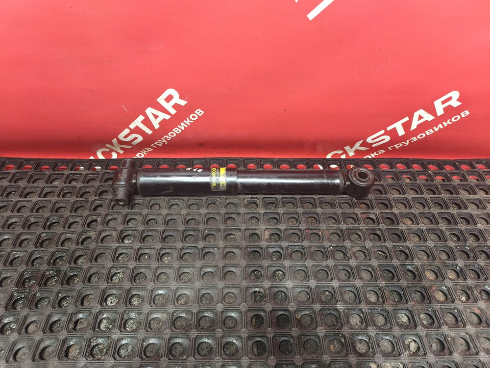 Амортизатор передний