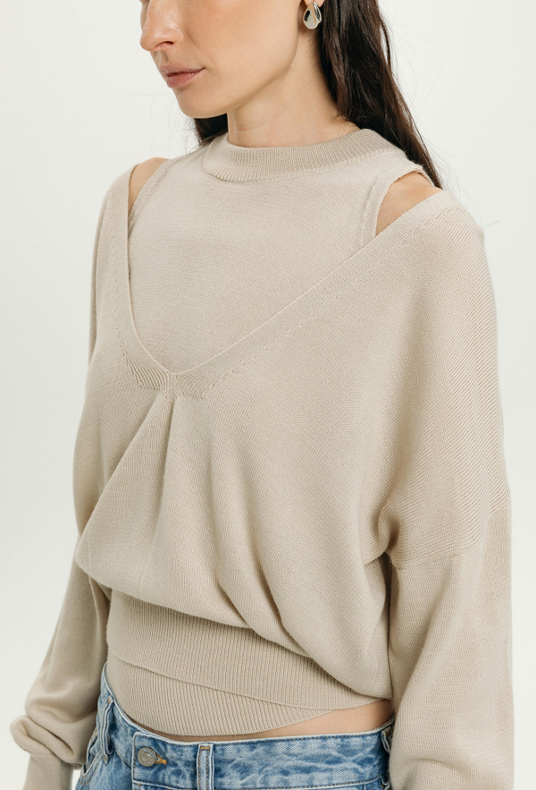 Джемпер ESSERE