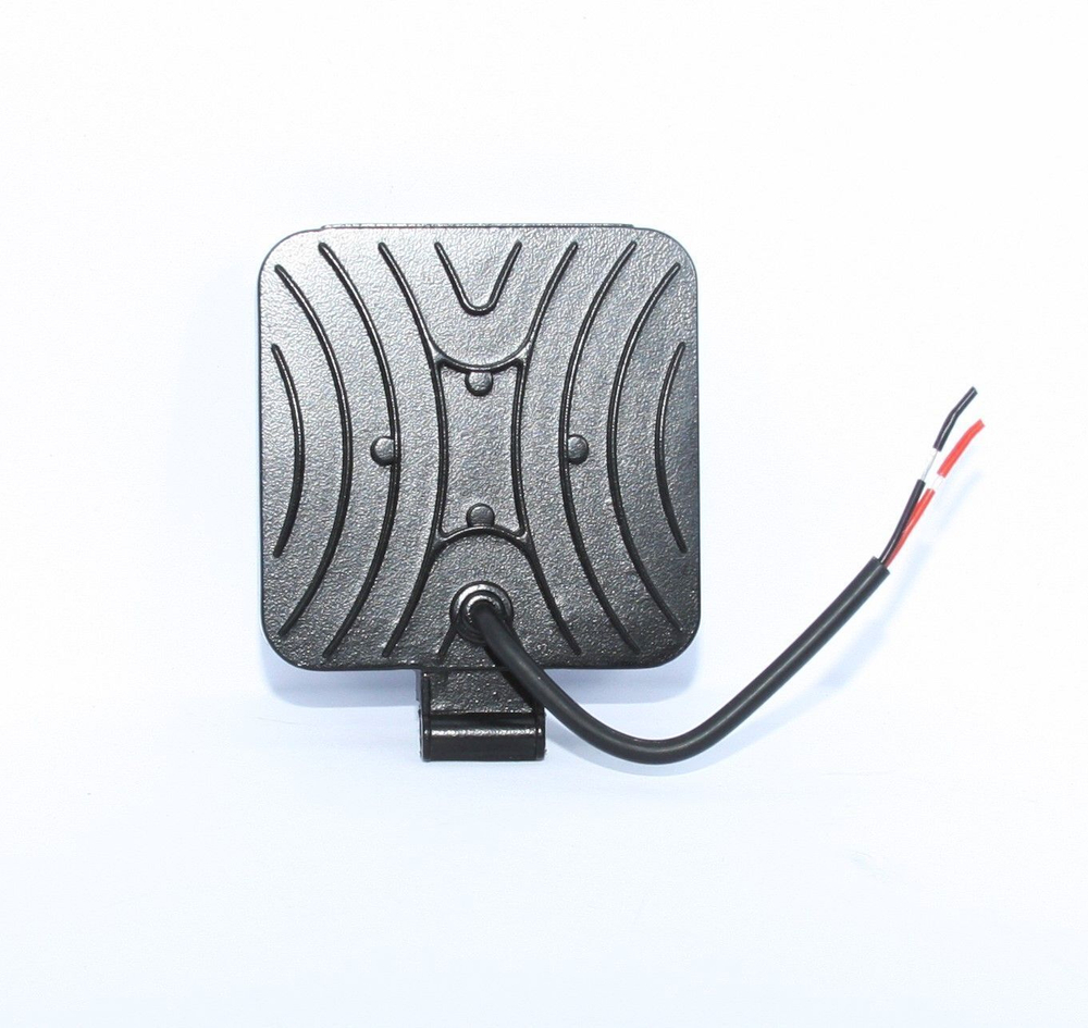 Фара светодиодная 12-24v (80мм х 80мм)