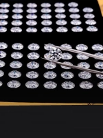 Муассанит 4мм D/VVS1