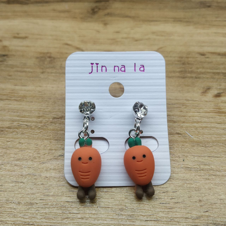 Клипсы Fruits №2 Морковка с ножками кристалл металл серебристый