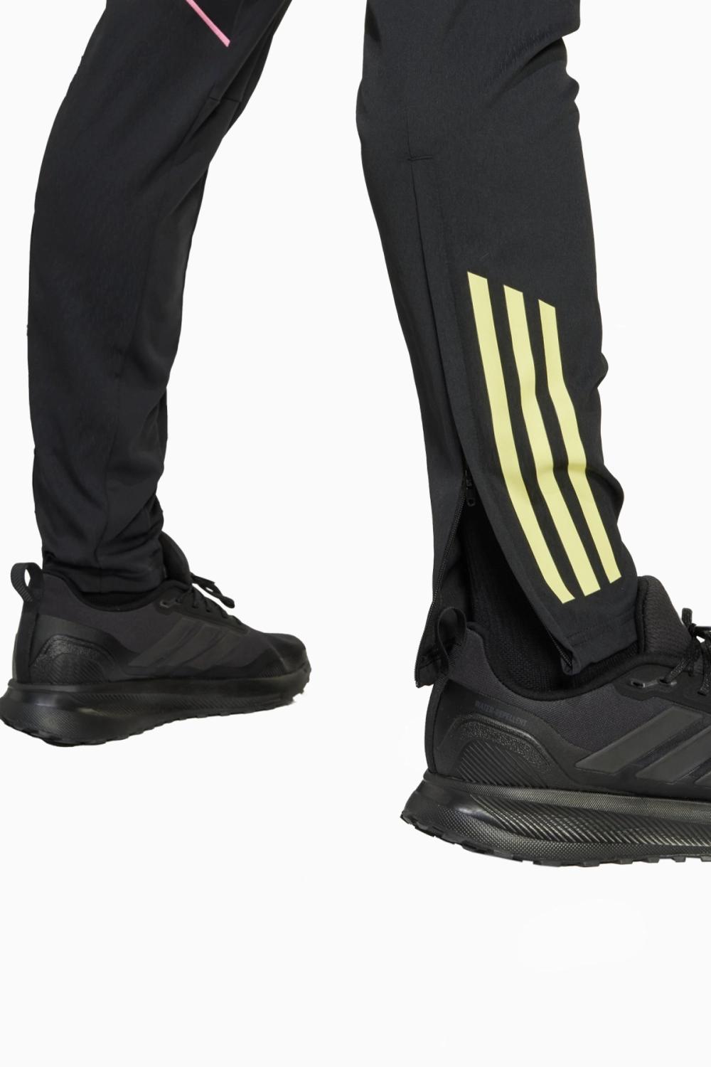 Штаны adidas Juventus FC 25/26 Competition Presentation - черный