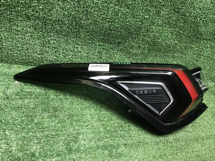 Фонарь левый внешний Zeekr 001 (2021-н.в.)